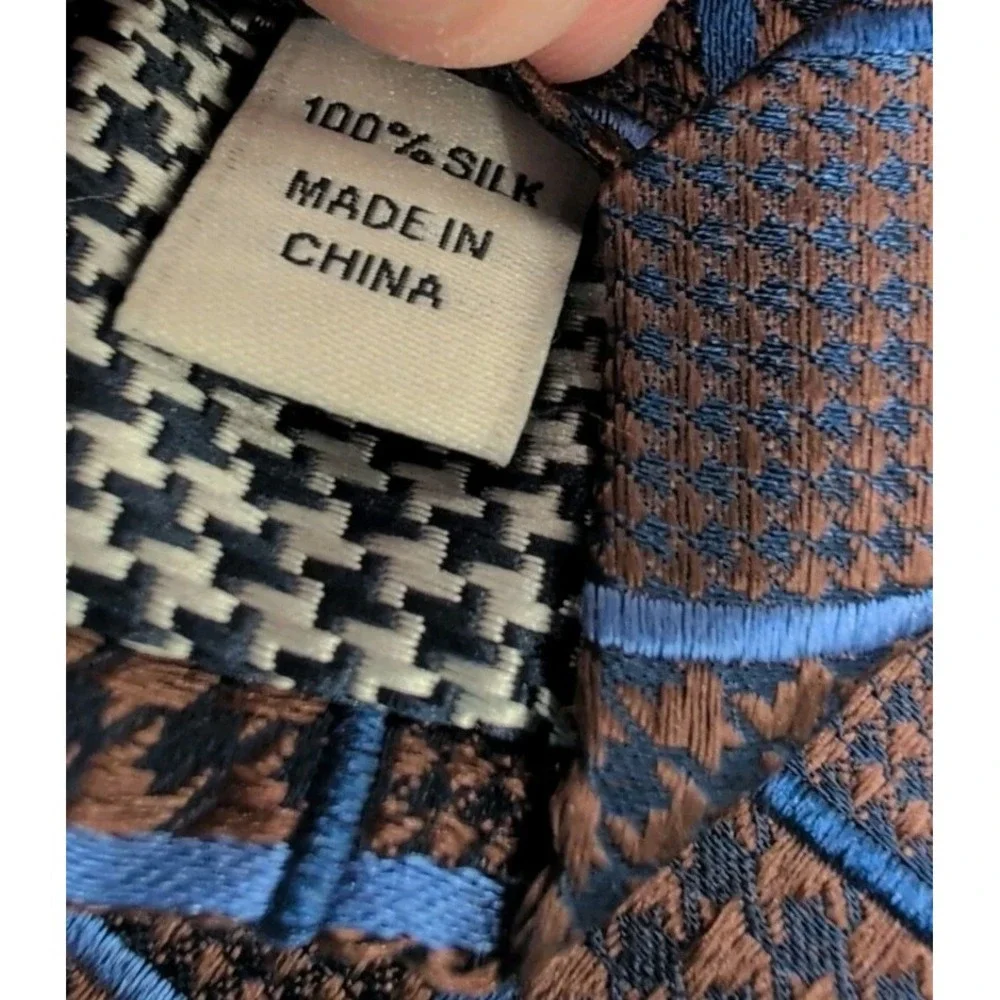 Jos A Bank 1905 Blue Brown Houndstooth Silk Tie Skinny 2.75